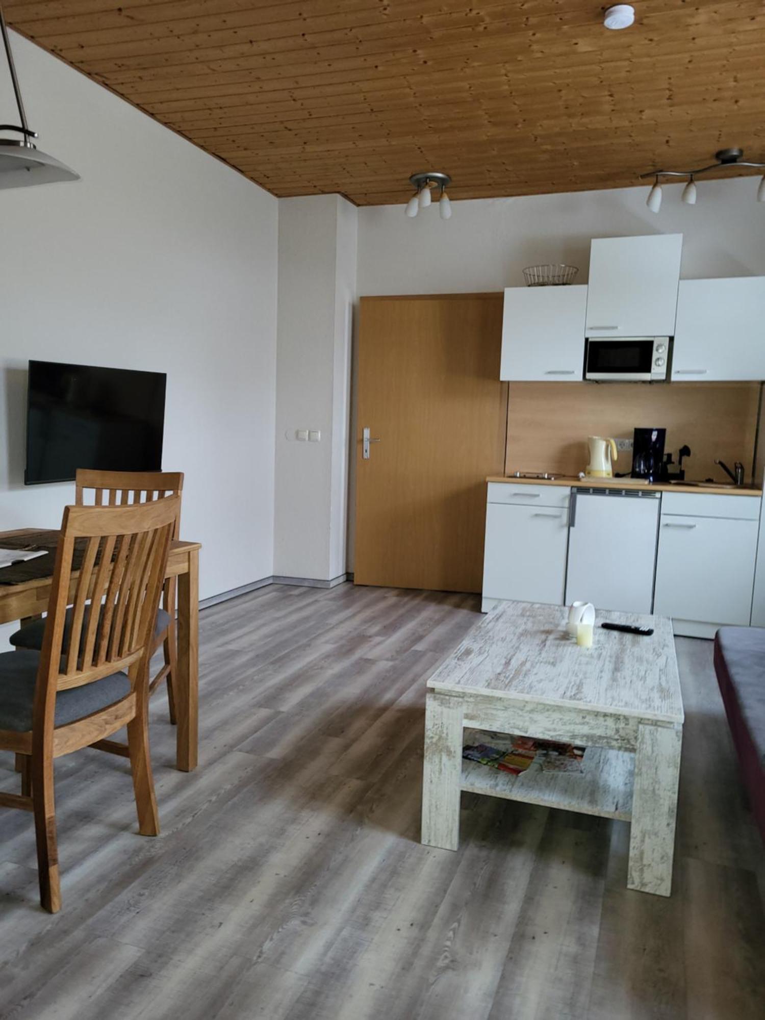City Appartement Mit Garten, Zentral Und Trotzdem Ruhig Cottbus Luaran gambar
